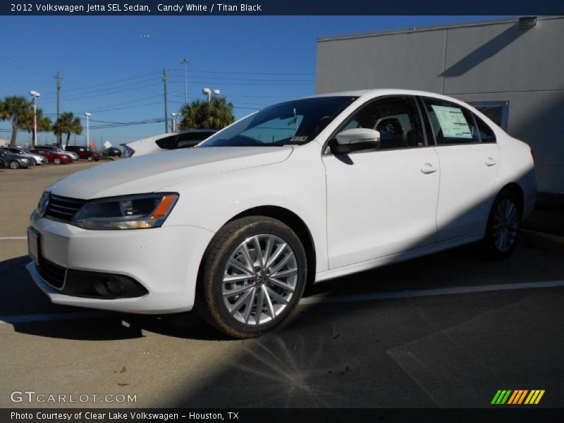 Candy White / Titan Black 2012 Volkswagen Jetta SEL Sedan