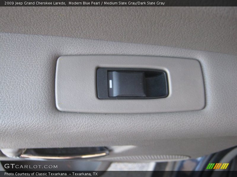 Modern Blue Pearl / Medium Slate Gray/Dark Slate Gray 2009 Jeep Grand Cherokee Laredo
