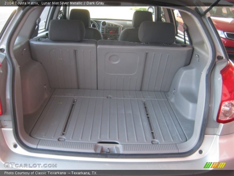Lunar Mist Silver Metallic / Dark Gray 2004 Toyota Matrix
