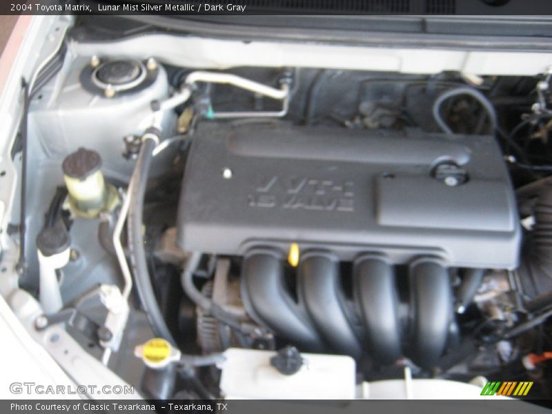 Lunar Mist Silver Metallic / Dark Gray 2004 Toyota Matrix