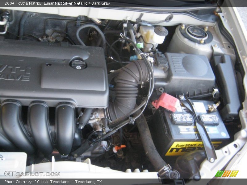 Lunar Mist Silver Metallic / Dark Gray 2004 Toyota Matrix