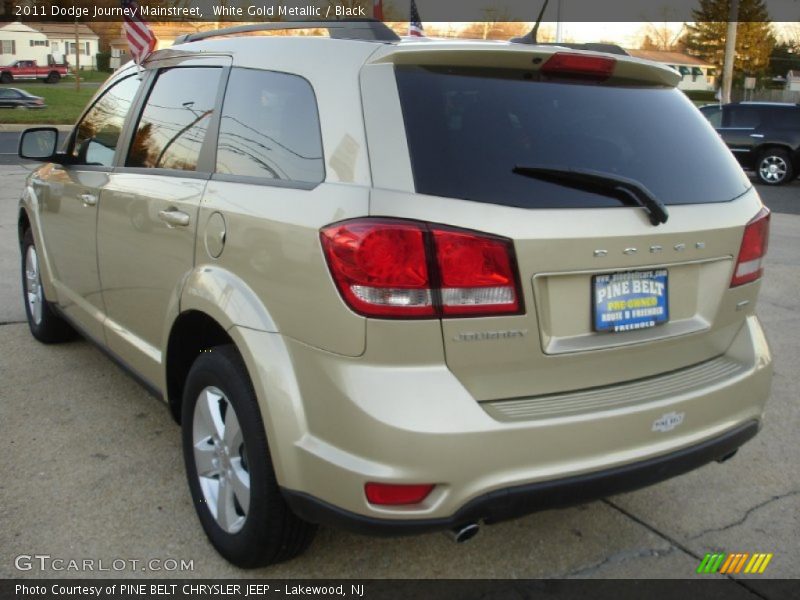 White Gold Metallic / Black 2011 Dodge Journey Mainstreet