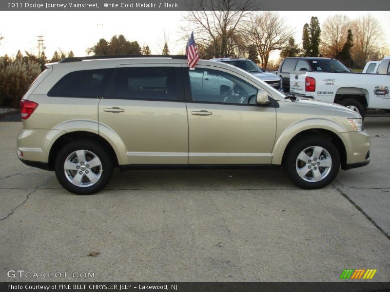 White Gold Metallic / Black 2011 Dodge Journey Mainstreet