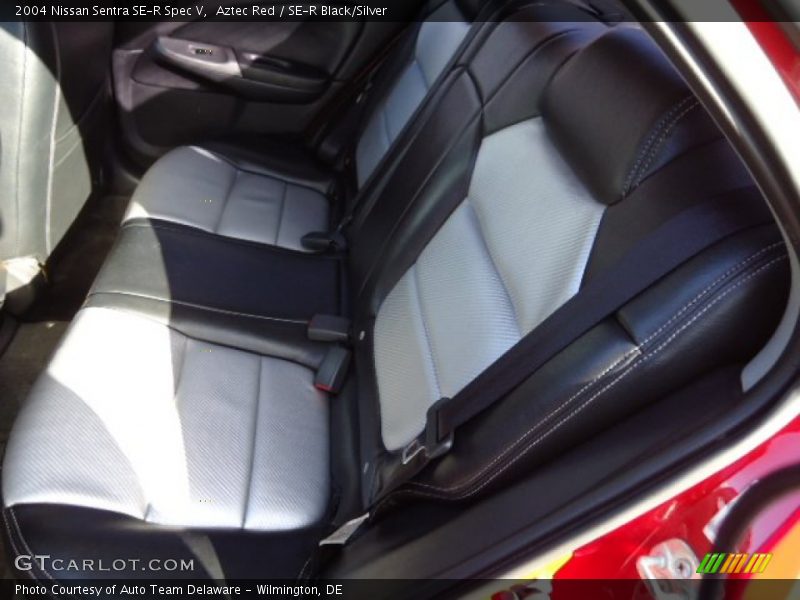  2004 Sentra SE-R Spec V SE-R Black/Silver Interior