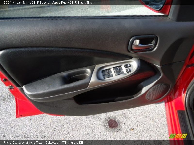 Aztec Red / SE-R Black/Silver 2004 Nissan Sentra SE-R Spec V