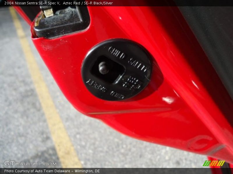 Aztec Red / SE-R Black/Silver 2004 Nissan Sentra SE-R Spec V