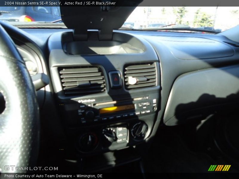 Aztec Red / SE-R Black/Silver 2004 Nissan Sentra SE-R Spec V