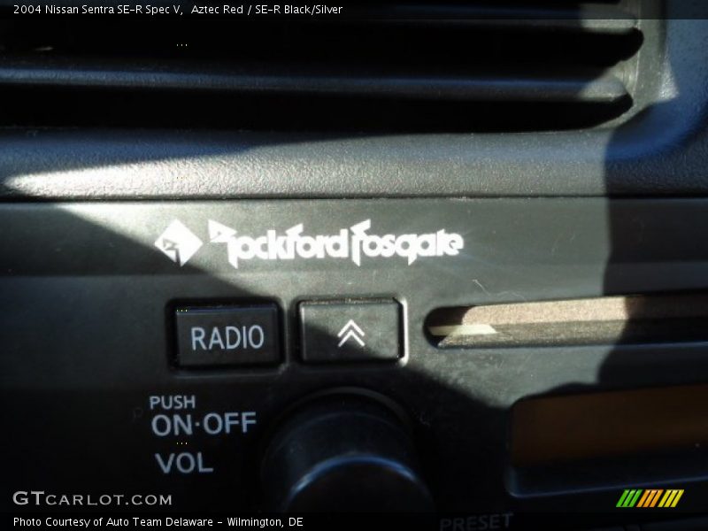 Aztec Red / SE-R Black/Silver 2004 Nissan Sentra SE-R Spec V