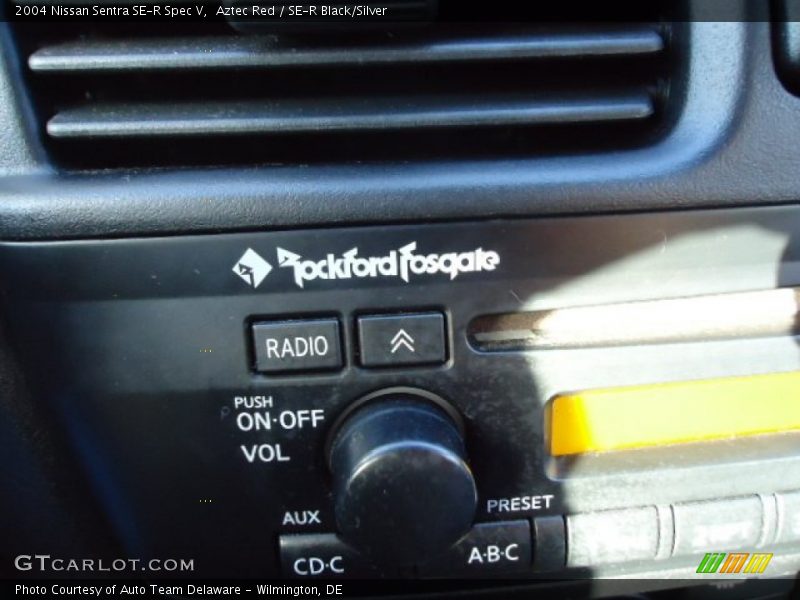 Aztec Red / SE-R Black/Silver 2004 Nissan Sentra SE-R Spec V