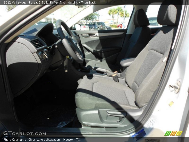 Reflex Silver Metallic / Titan Black 2012 Volkswagen Passat 2.5L S