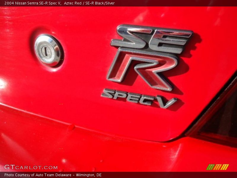 Aztec Red / SE-R Black/Silver 2004 Nissan Sentra SE-R Spec V