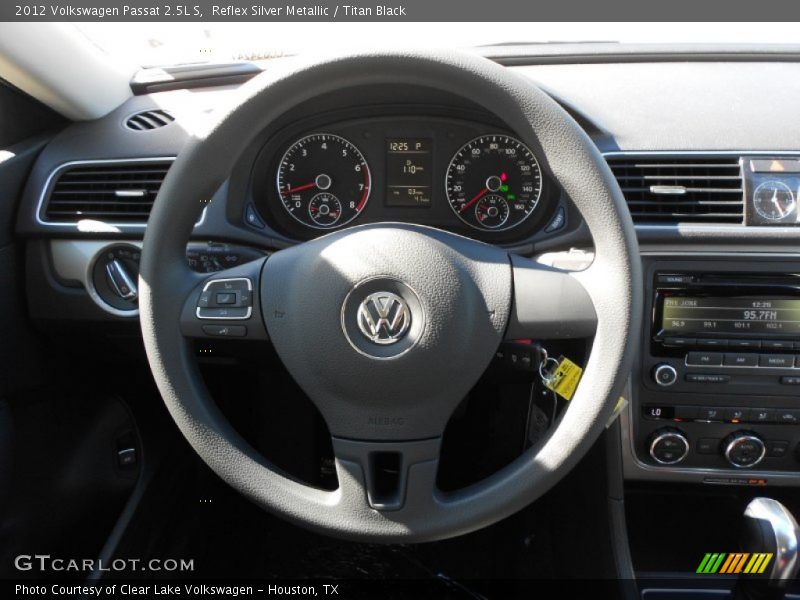 Reflex Silver Metallic / Titan Black 2012 Volkswagen Passat 2.5L S