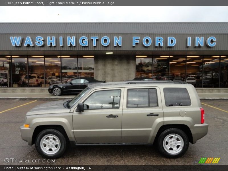 Light Khaki Metallic / Pastel Pebble Beige 2007 Jeep Patriot Sport