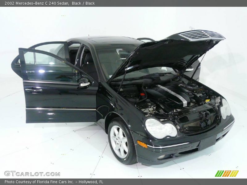 Black / Black 2002 Mercedes-Benz C 240 Sedan
