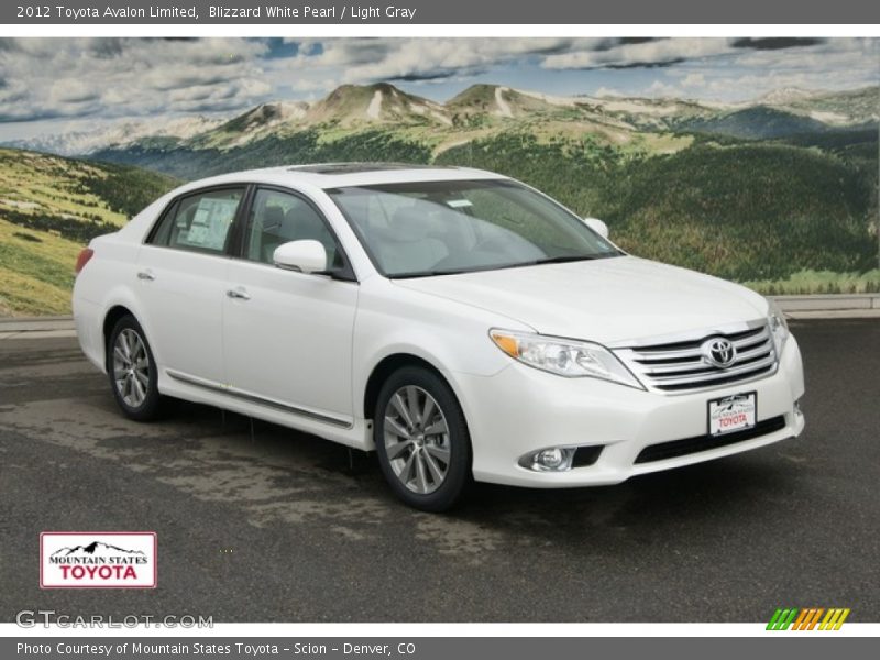 Blizzard White Pearl / Light Gray 2012 Toyota Avalon Limited