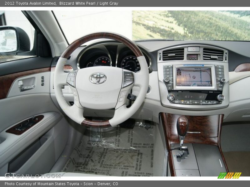 Dashboard of 2012 Avalon Limited