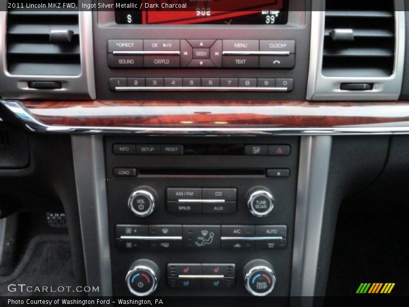 Ingot Silver Metallic / Dark Charcoal 2011 Lincoln MKZ FWD