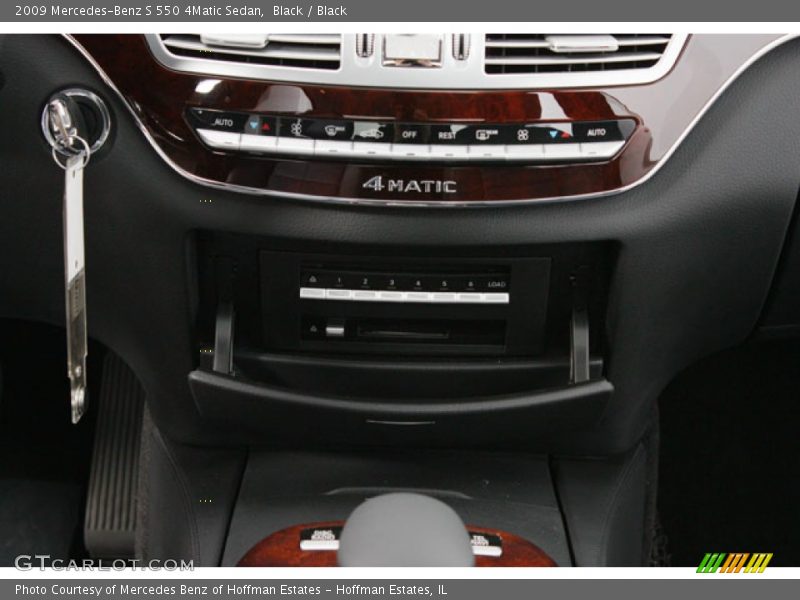 Black / Black 2009 Mercedes-Benz S 550 4Matic Sedan