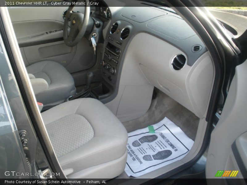 Cyber Gray Metallic / Gray 2011 Chevrolet HHR LT