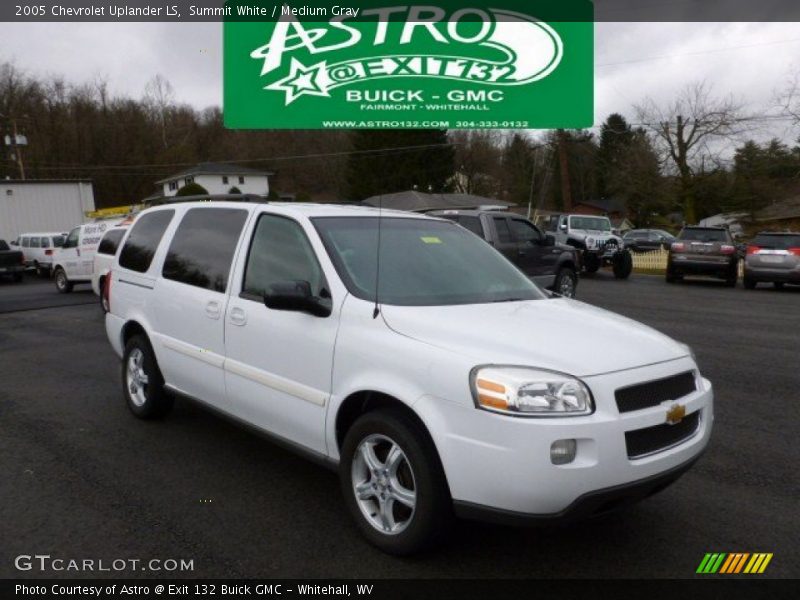 Summit White / Medium Gray 2005 Chevrolet Uplander LS