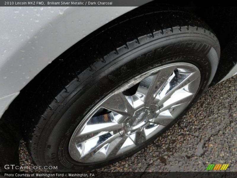 Brilliant Silver Metallic / Dark Charcoal 2010 Lincoln MKZ FWD