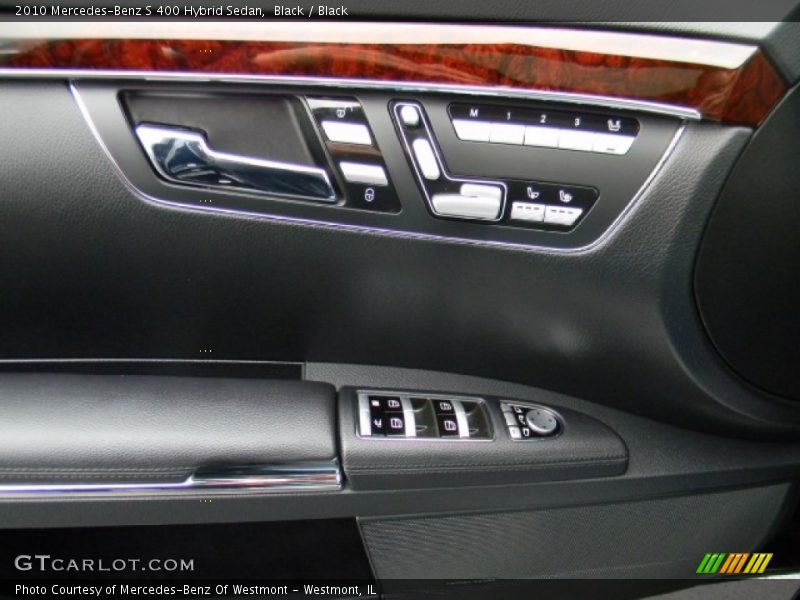 Controls of 2010 S 400 Hybrid Sedan