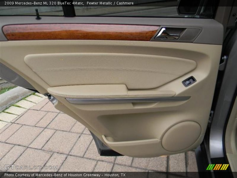 Pewter Metallic / Cashmere 2009 Mercedes-Benz ML 320 BlueTec 4Matic