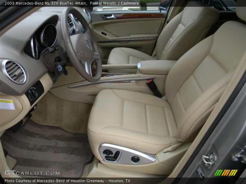 Front Seat of 2009 ML 320 BlueTec 4Matic