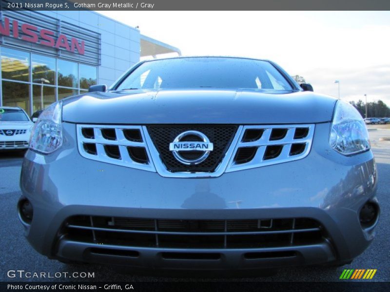 Gotham Gray Metallic / Gray 2011 Nissan Rogue S