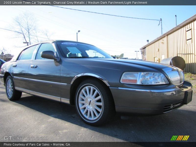 Charcoal Grey Metallic / Medium Dark Parchment/Light Parchment 2003 Lincoln Town Car Signature