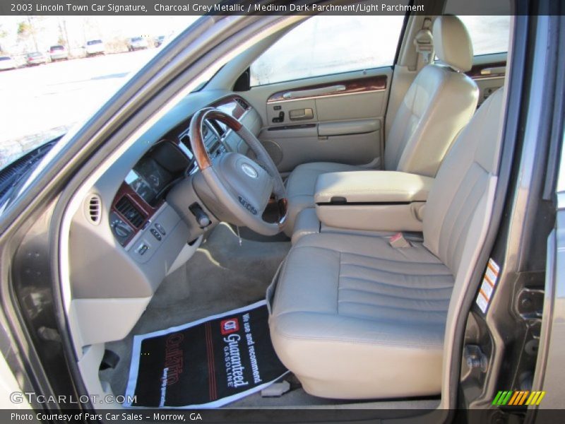 Charcoal Grey Metallic / Medium Dark Parchment/Light Parchment 2003 Lincoln Town Car Signature