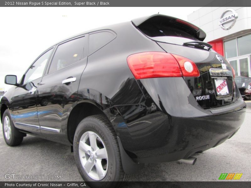 Super Black / Black 2012 Nissan Rogue S Special Edition