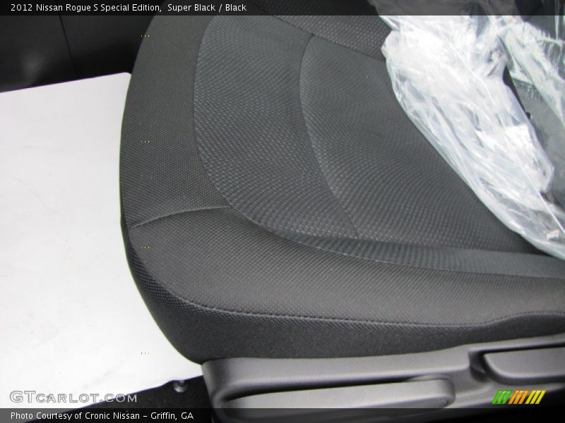 Super Black / Black 2012 Nissan Rogue S Special Edition