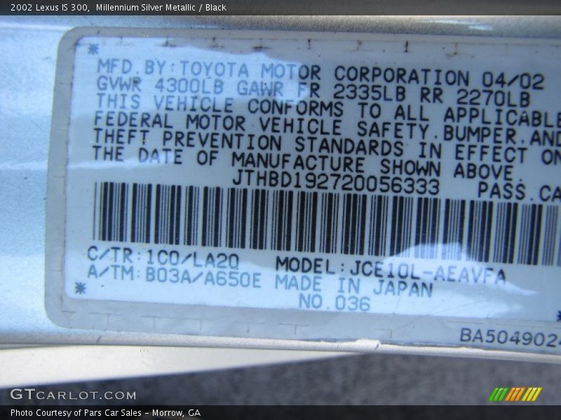 Millennium Silver Metallic / Black 2002 Lexus IS 300