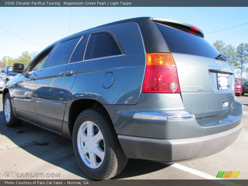 Magnesium Green Pearl / Light Taupe 2006 Chrysler Pacifica Touring