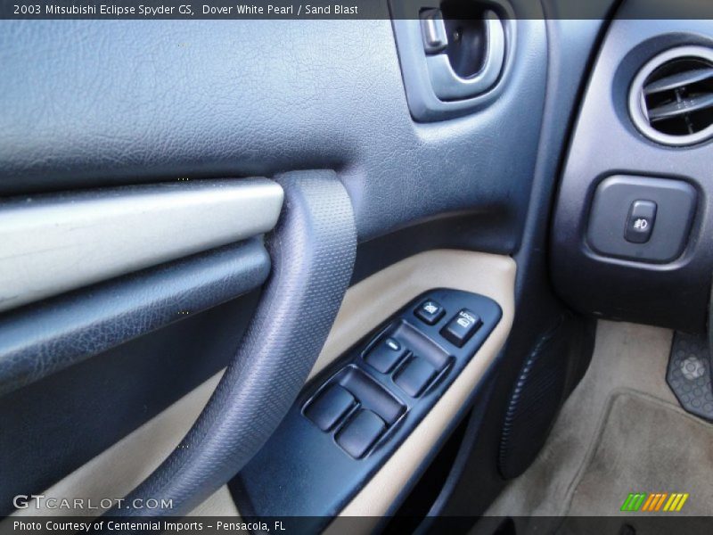 Dover White Pearl / Sand Blast 2003 Mitsubishi Eclipse Spyder GS