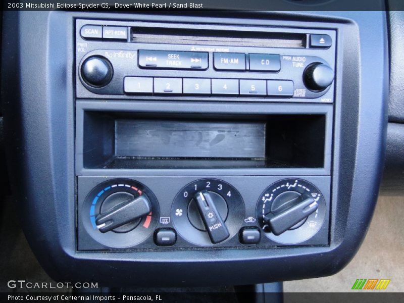 Dover White Pearl / Sand Blast 2003 Mitsubishi Eclipse Spyder GS