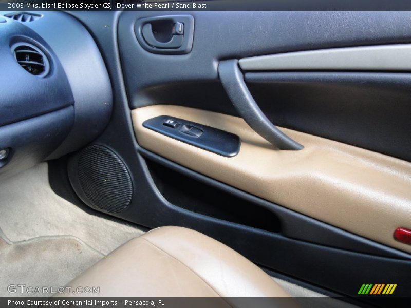 Dover White Pearl / Sand Blast 2003 Mitsubishi Eclipse Spyder GS