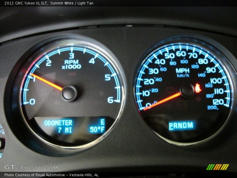 Summit White / Light Tan 2012 GMC Yukon XL SLT