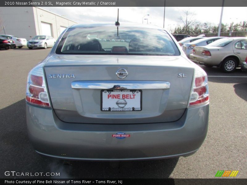 Magnetic Gray Metallic / Charcoal 2010 Nissan Sentra 2.0 SL