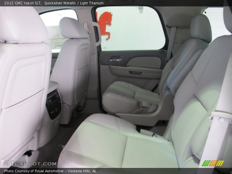 Quicksilver Metallic / Light Titanium 2012 GMC Yukon SLT