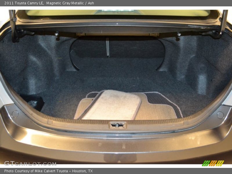 Magnetic Gray Metallic / Ash 2011 Toyota Camry LE
