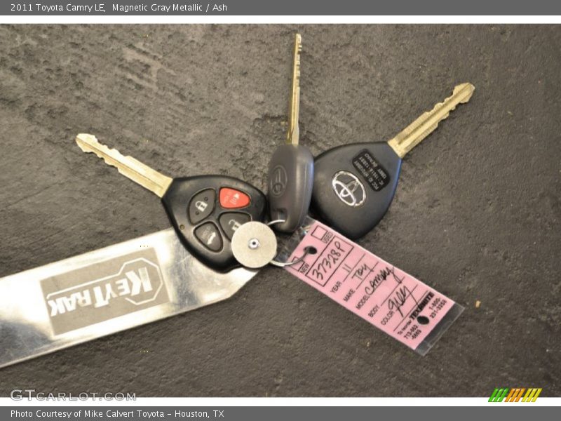 Magnetic Gray Metallic / Ash 2011 Toyota Camry LE