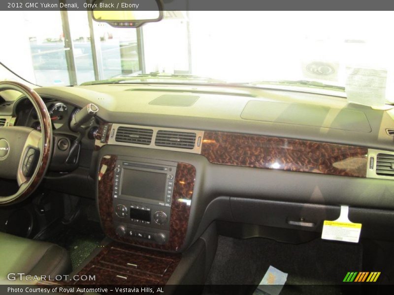 Onyx Black / Ebony 2012 GMC Yukon Denali