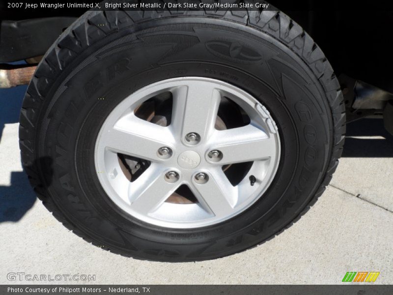 Bright Silver Metallic / Dark Slate Gray/Medium Slate Gray 2007 Jeep Wrangler Unlimited X