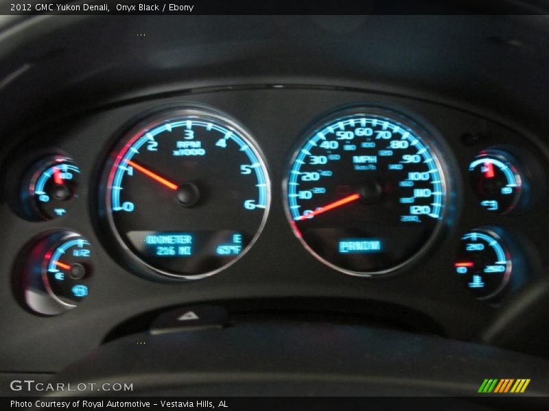 Onyx Black / Ebony 2012 GMC Yukon Denali