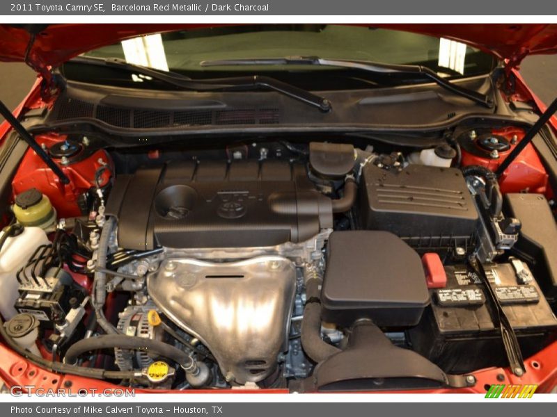 Barcelona Red Metallic / Dark Charcoal 2011 Toyota Camry SE