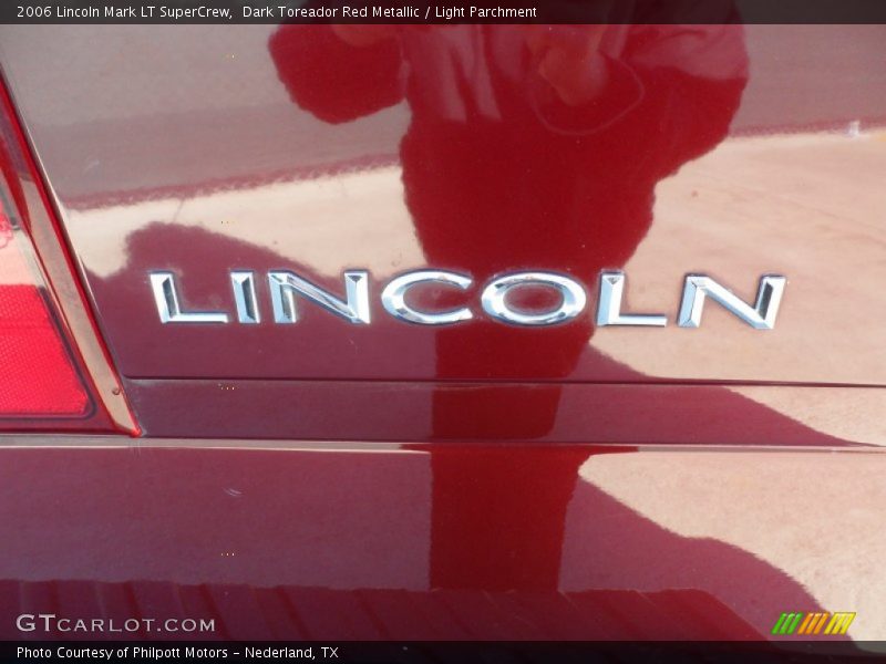 Dark Toreador Red Metallic / Light Parchment 2006 Lincoln Mark LT SuperCrew