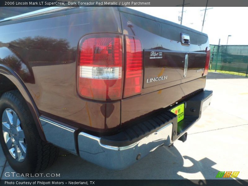 Dark Toreador Red Metallic / Light Parchment 2006 Lincoln Mark LT SuperCrew