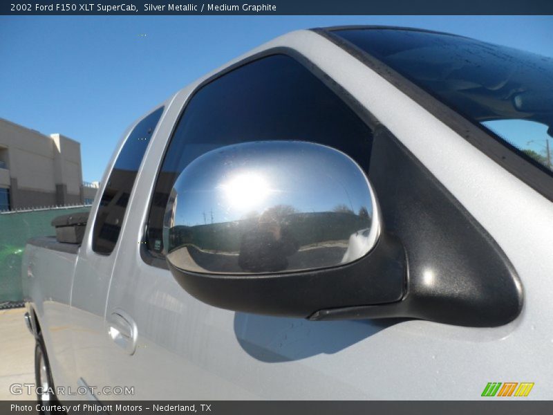 Silver Metallic / Medium Graphite 2002 Ford F150 XLT SuperCab